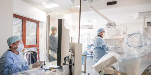 Robocath successfully carries out  its first robotic coronary angioplasties in humans